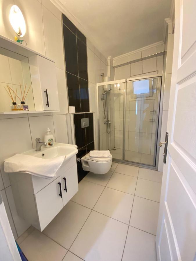 Апартаменты Kas Merkez Imren Apart 1 Экстерьер фото